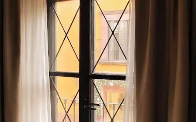Hotel Punto 79