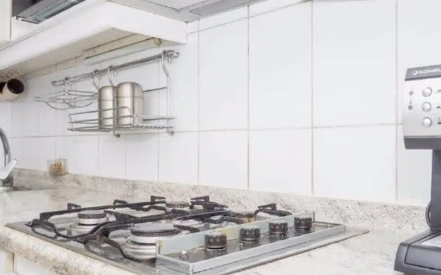 Carmencita St I Classic 1 Bedroom Apartment in El Golf