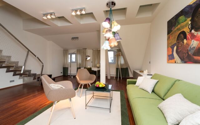 EMPIRENT River Apartments