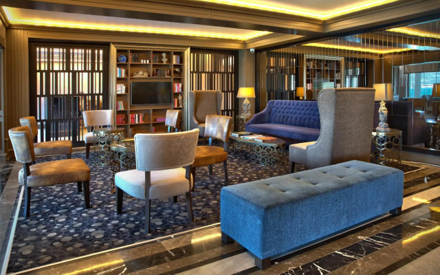Northdoor Hotel