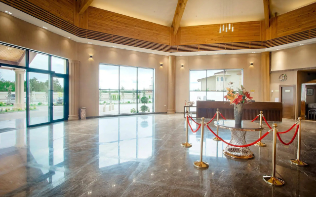 Pratap's Signature Hotel-Resort&Spa