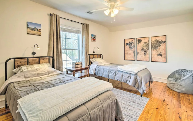Greenville Escape w/ Deck + Fire Pit!