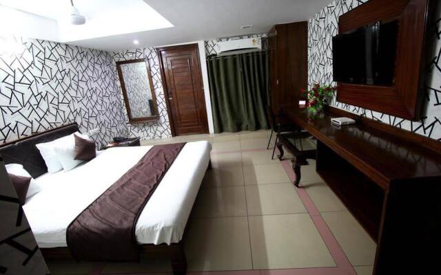 OYO Rooms Gandhi Ashram Road