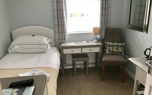 Stamford House Bed and Breakfast