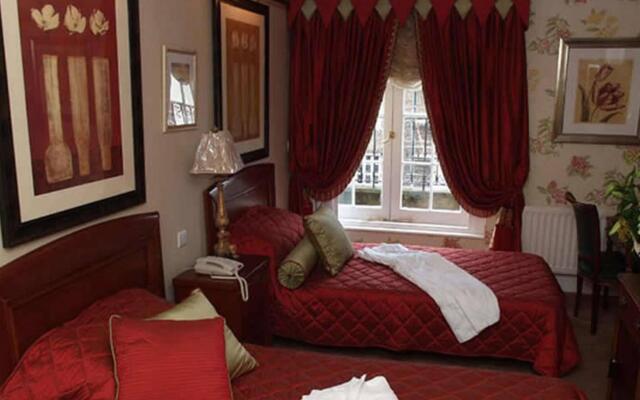 Opulence Boutique Hotel