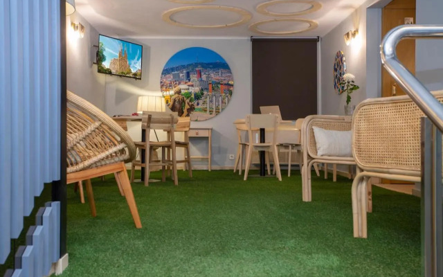 Casual Colours Barcelona Hotel