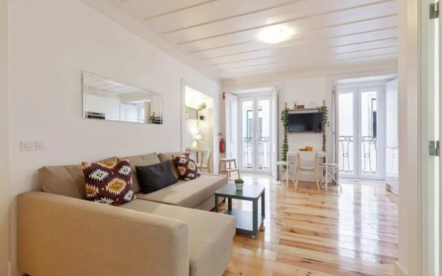 Modern 1Bed Apt,Sleeps4 nr Av Almirante Reis