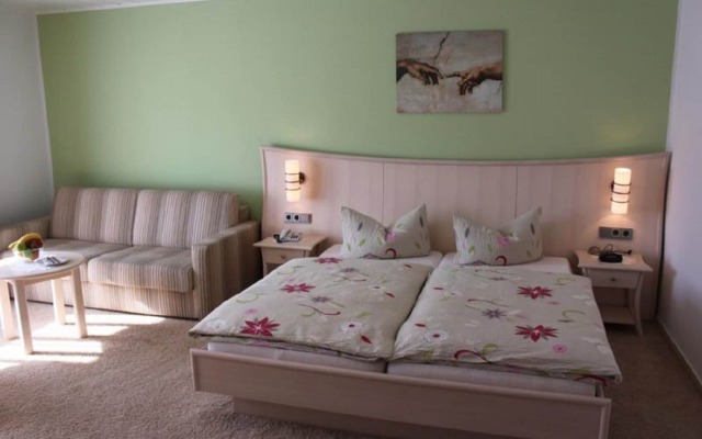 Landgasthof Hotel Sauer