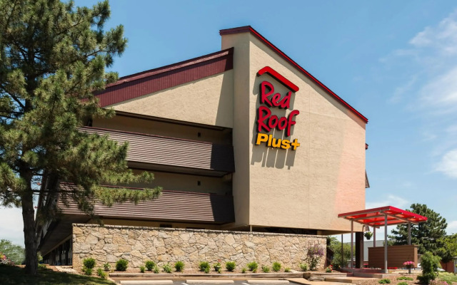 Red Roof Inn PLUS+ St Louis - Forest Park/ Hampton Ave
