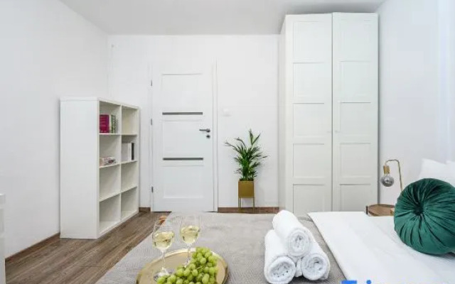 Lumina 3 room apartment in Warsaw