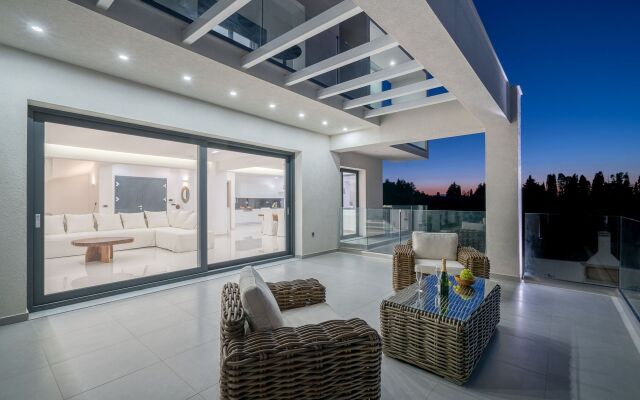 Bianca Luxury Villa - Private Pool