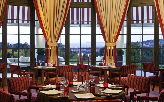 Hôtel Barrière L'Hôtel du Golf Deauville
