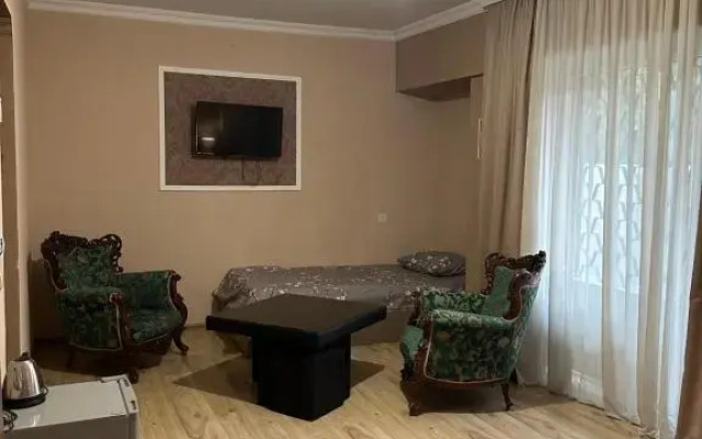 Hotel Tsitsinatela