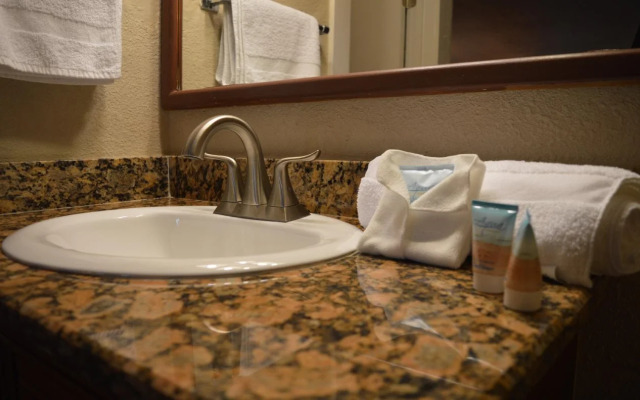Liberty Inn and Suites – Kissimmee/Near Disney