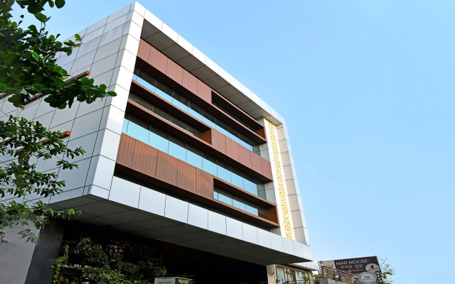 Treebo Lazystay Grand Patia