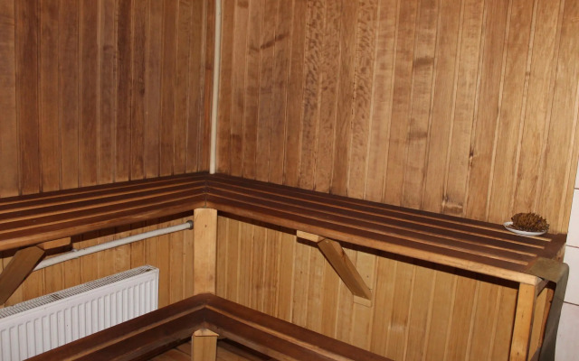 Guest house at 46 Lesnoy Prospekt