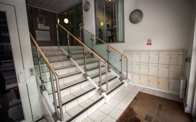 Cranbrook House Serviced Apartments