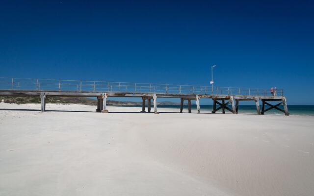 Lady Bay Getaway - 12 Lady Bay, Normanville
