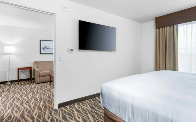 Cobblestone Hotel & Suites - Lynden