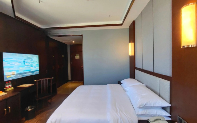 Vienna International Hotel of  Yingbin Road Altay Airport – Guest Rooms – Altay