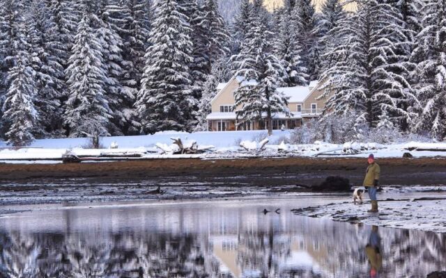 Minette Bay Lodge