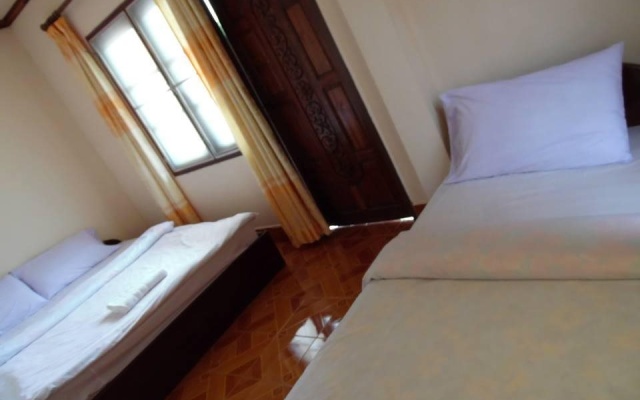 Sechaleunkham Guest House