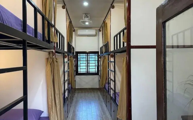 Cozy Beach Hostel