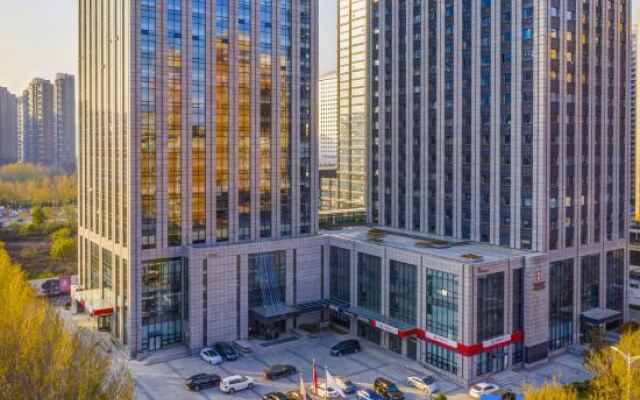 Homeinn Plus Hotel (Shenyang Hunnan Olympic Center Rongxing Building)