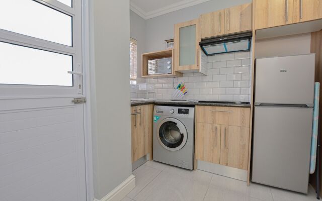 The Blue Sapphire Guesthouse