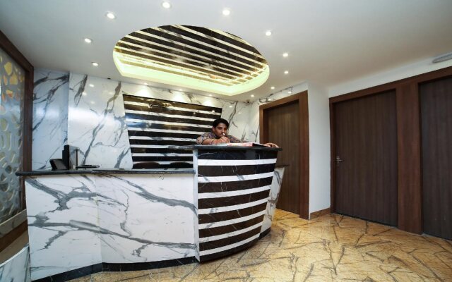 Hotel Pine By OYO Rooms
