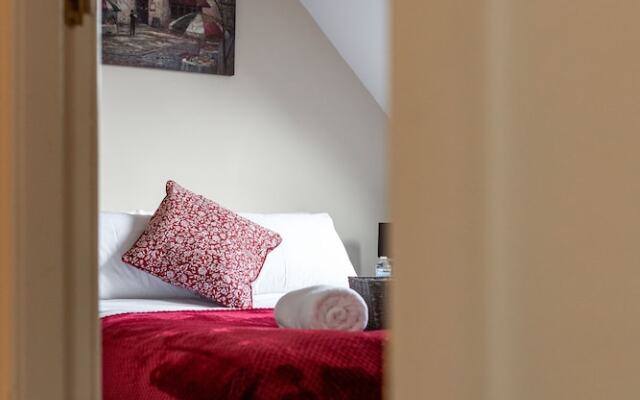 Cozy Stays Birchfields Manchester