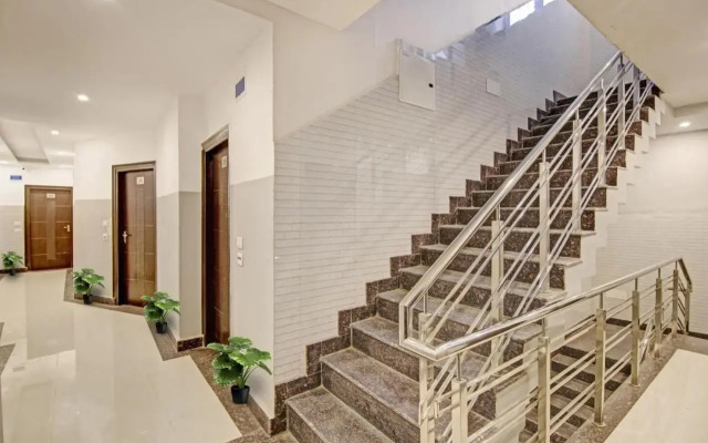 OYO Flagship 70251 Hotel Starwood