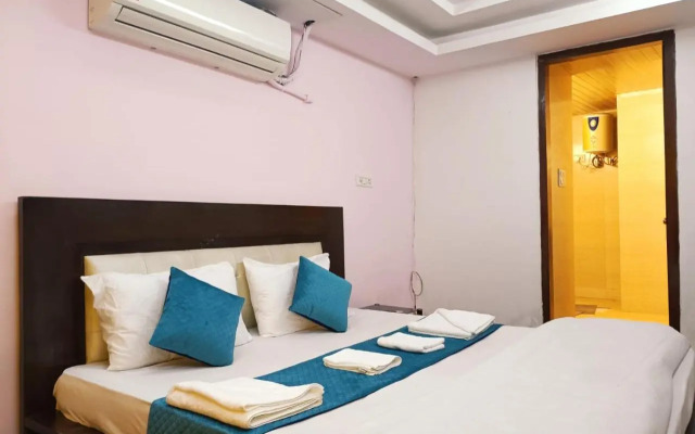 FabHotel Blueberry Hauz Khaz