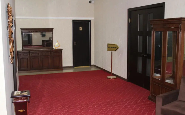 Angel Hotel