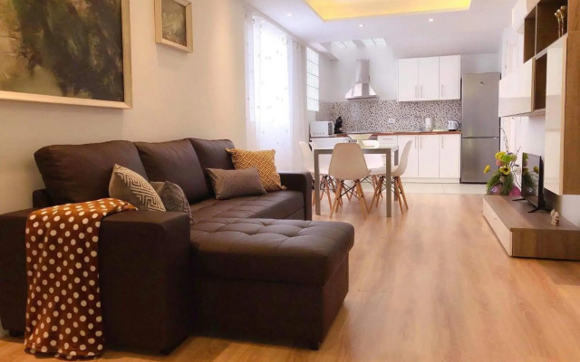 Beautiful 3 Bed Apartment in Los Cristianos Cactus