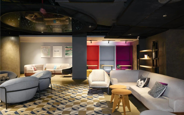 Tru by Hilton Thai Binh City Centre – Lobby – Thai Binh