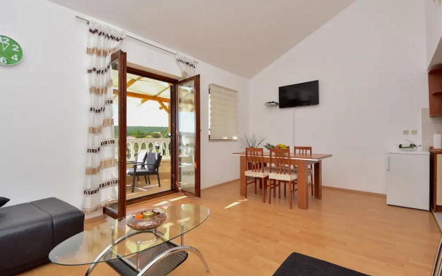 Holiday Home in Krusevo With Garden