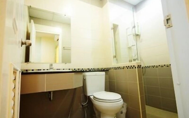 Central place serviced apartment 1