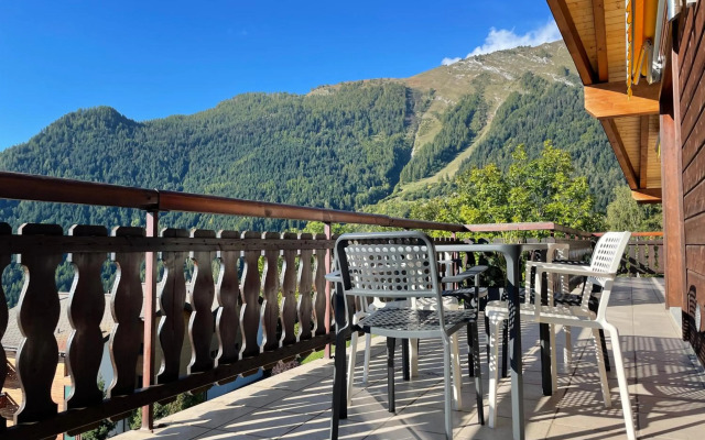 5-star apartment with stunning views