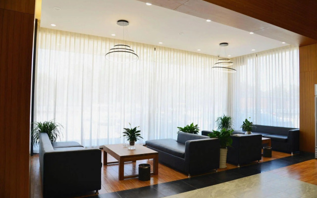 Qianhao Business Hotel