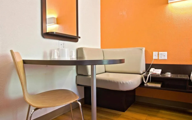 Motel 6 East Brunswick, Nj