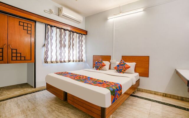 Fabhotel Shree Maya