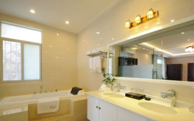 Dali Canger Yilong Hotel