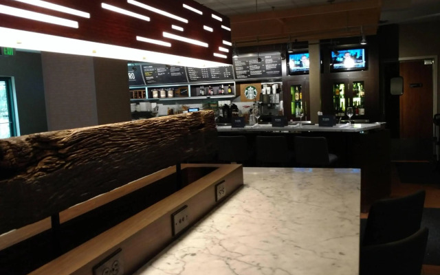 Courtyard by Marriott Portland Tigard