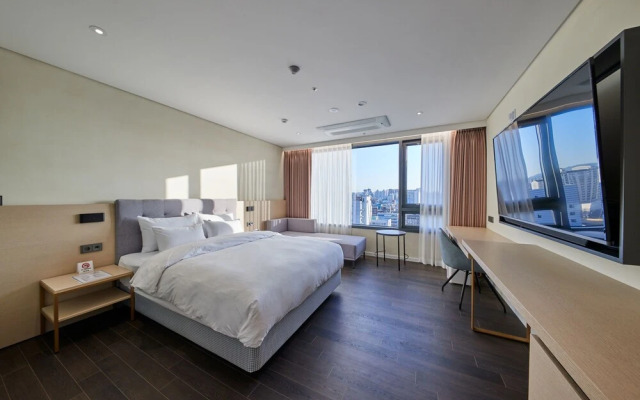 Gwangju H1 Hotel