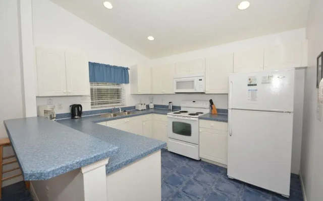 116MR-Dolphin Villa by RedAwning