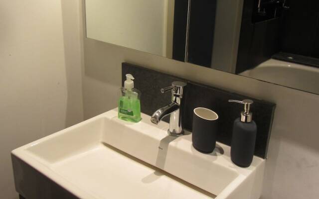 Parsons Green Lane Apartment