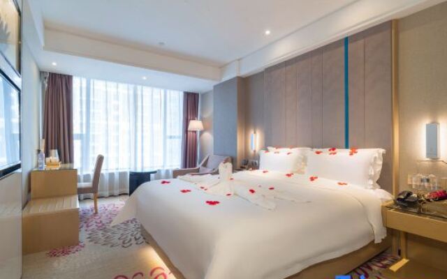 Lavande Hotels·Zhanjiang Haibin Avenue Jiangnan Shijia