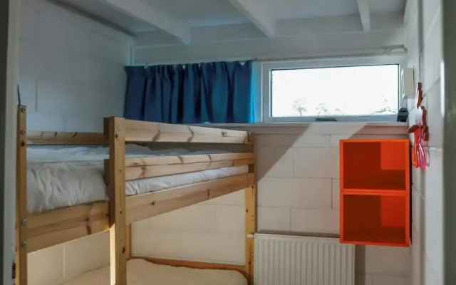 Family Bungalow With Garden