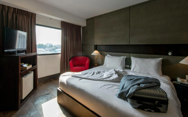 Le Fenix Sukhumvit